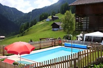 Италия Privát Sankt Ulrich, Екстериор